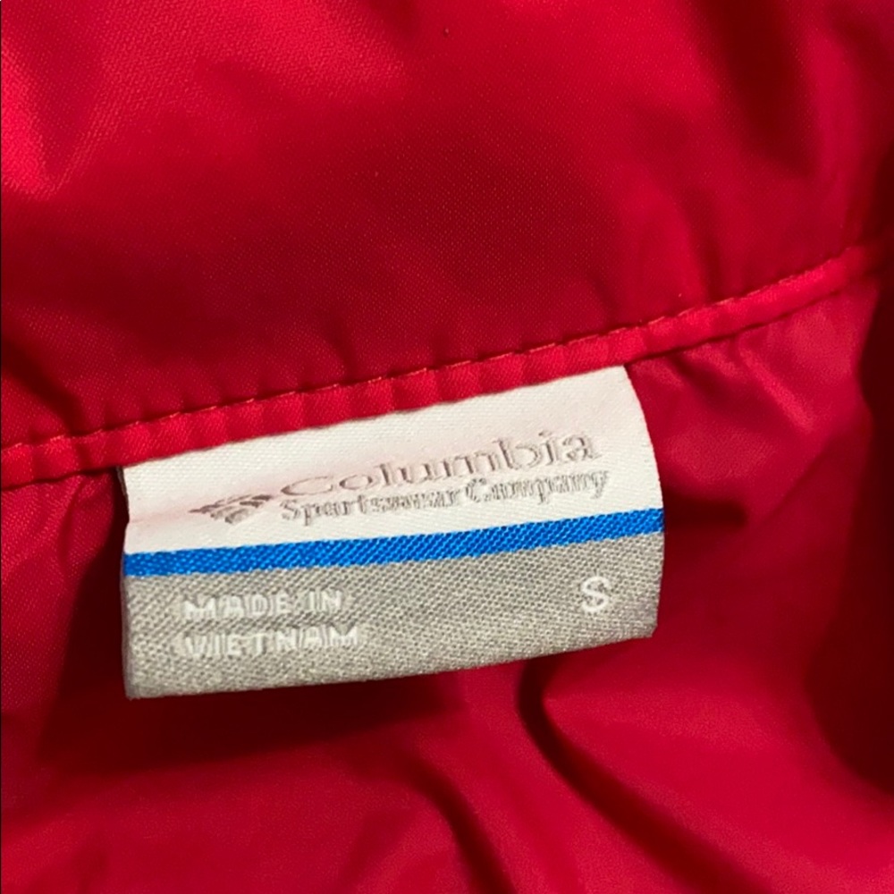 Pink Columbia rain jacket - Picture 4 of 4